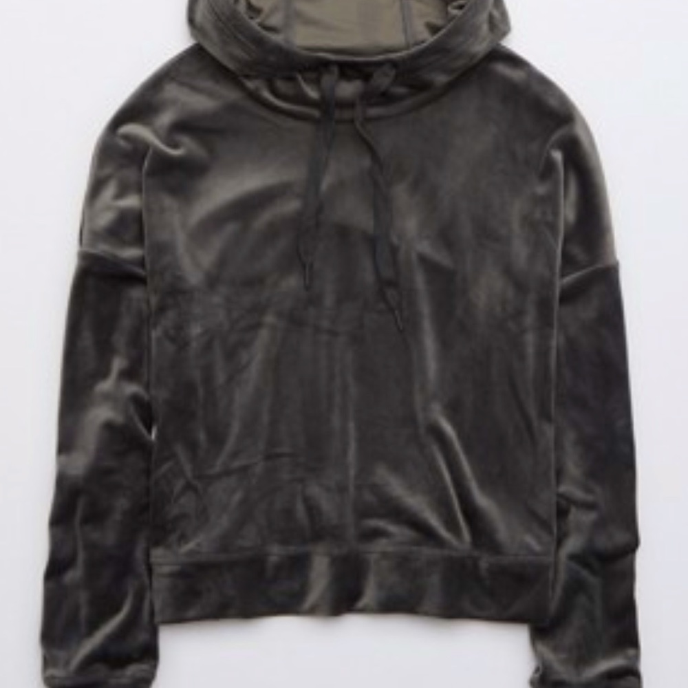 AE offline velour hoodie size small